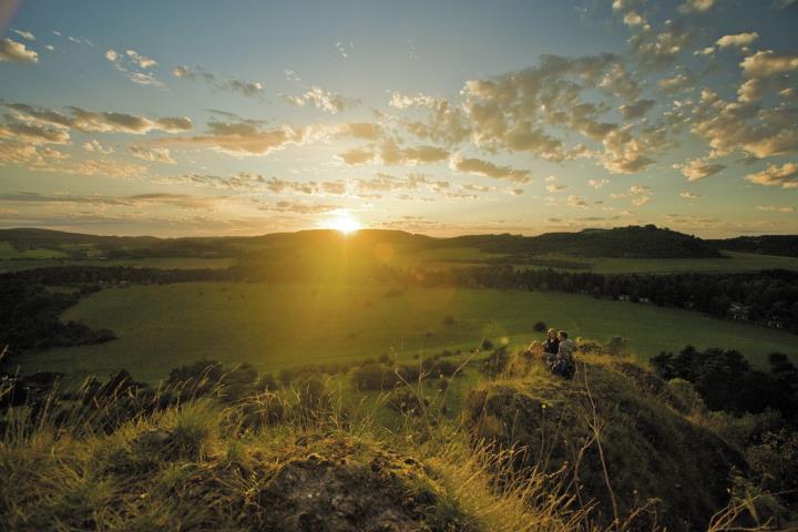 4 jours Zur Post Deudesfeld ***