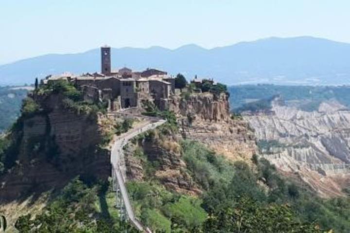 8 dagen Locanda Toscanini 