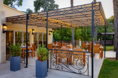 Hôtel Restaurant Corsica & Spa Serena