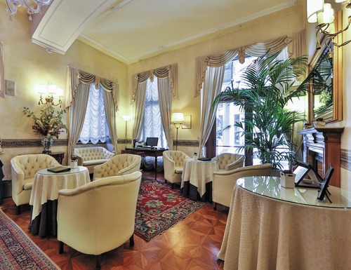 Best Western Plus Hôtel Genova