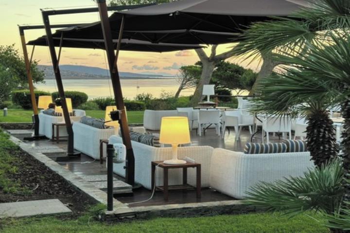 8 dagen Una Club Hotel Ancora **** in halfpension